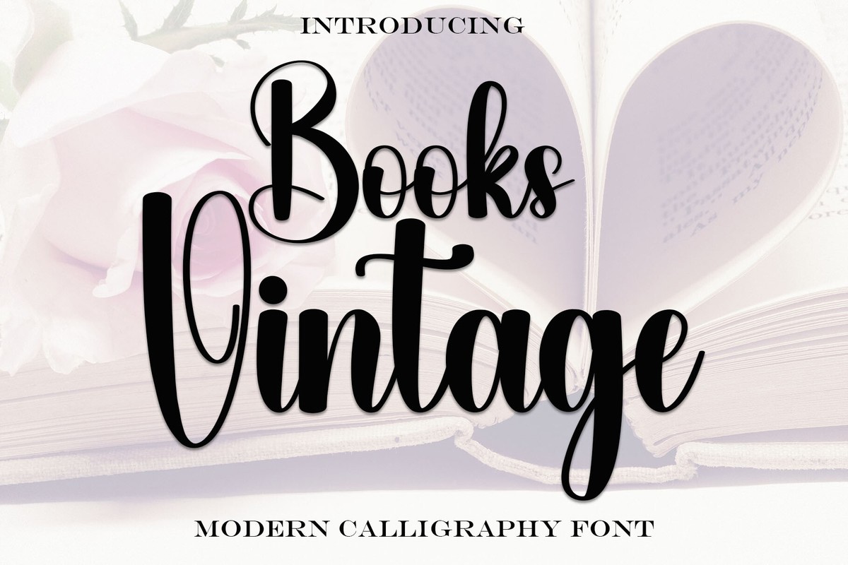 Books Vintage Font
